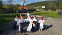 30.4.2016 Stavanie mája na ihrisku 30.4.2016 Stavanie mája na ihrisku