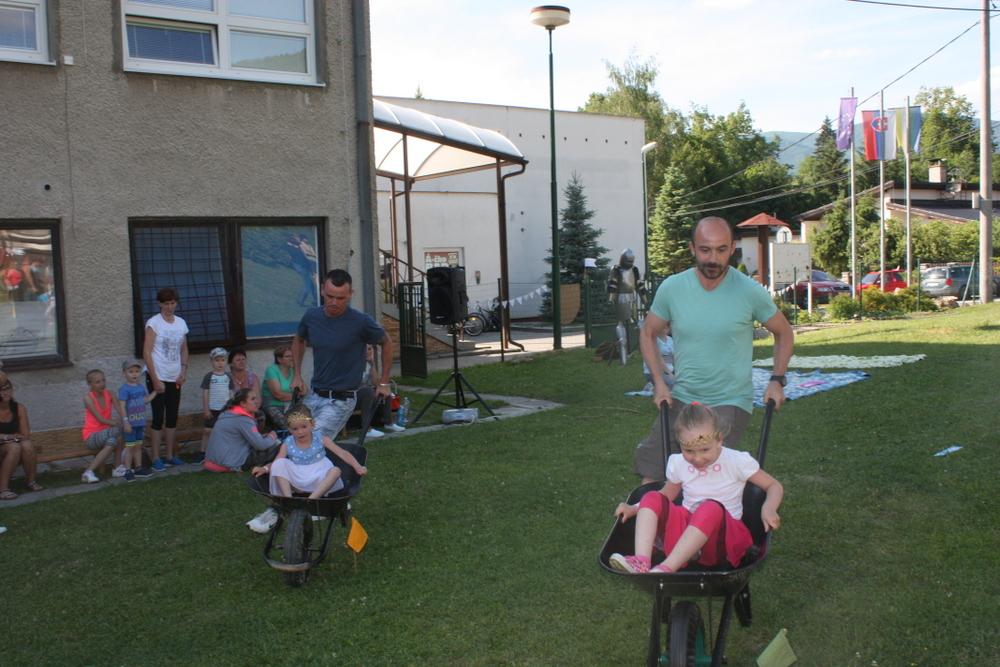 Fotogaléria 9. 6. 2017 Deň otcov v MŠ - 2 (36) 9. 6. 2017 Deň otcov v MŠ - 2