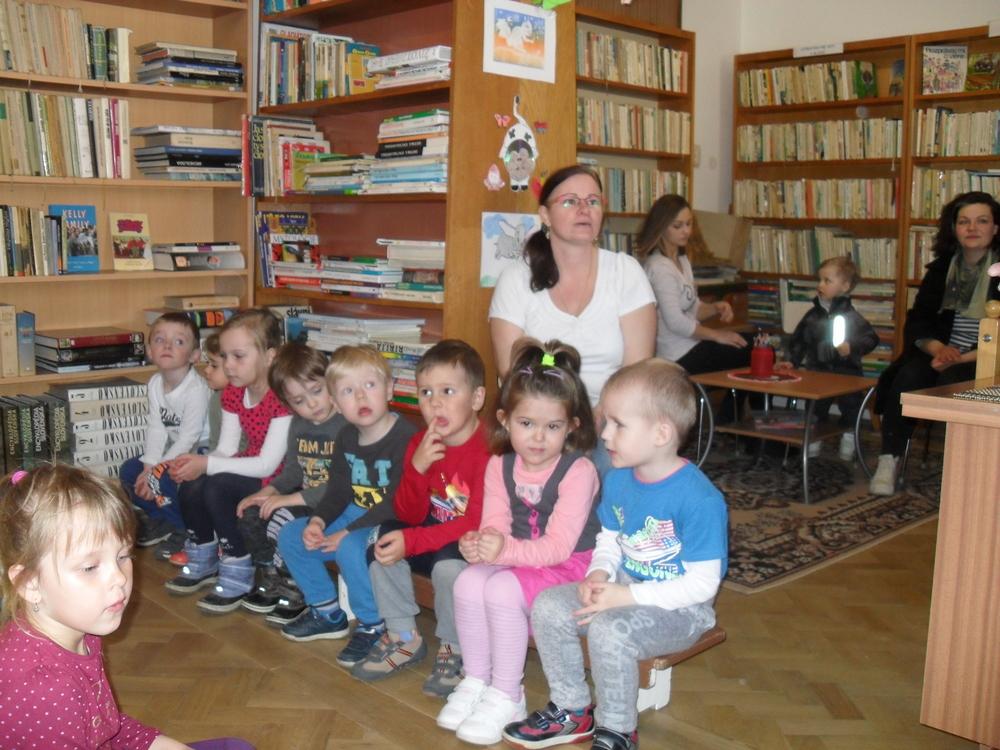 Fotogaléria Kniha je môj kamarát (36) Kniha je môj kamarát