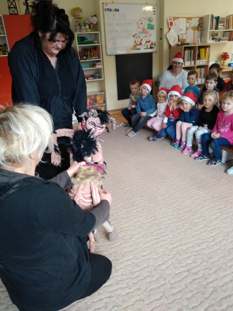 Fotogaléria Mikuláš v MŠ a Divadlo Severka (10) Mikuláš v MŠ a Divadlo Severka